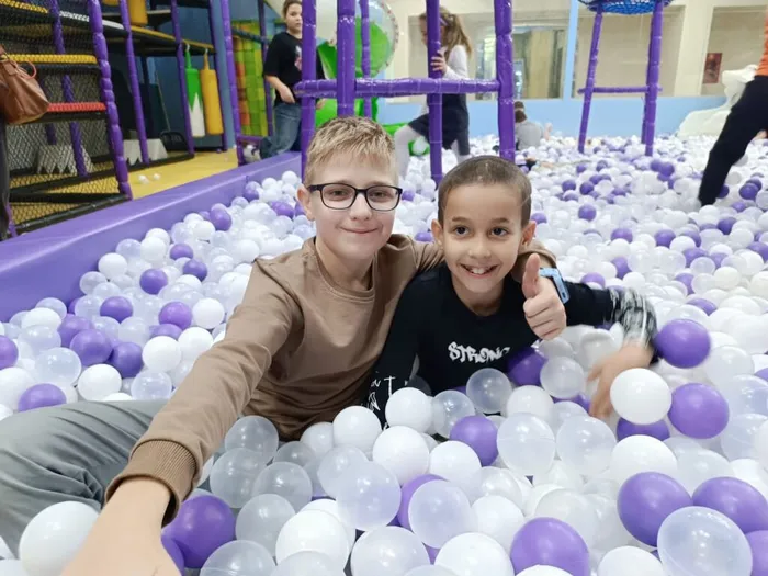 b1434e5c-7126-4f04-8c8a-0178e2f1c436