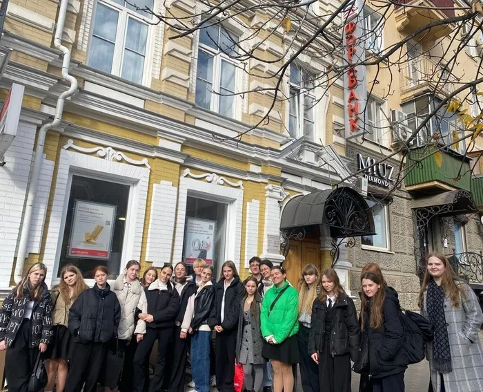 42aca1cb-bb70-4786-94fe-dce3cebc31f8