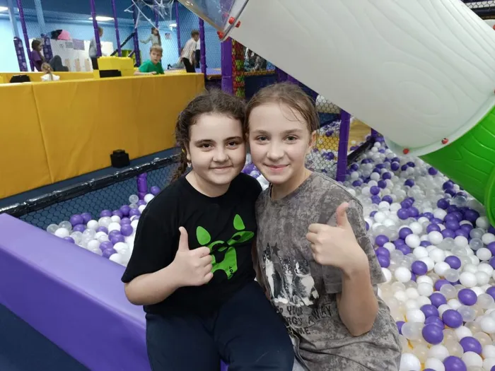 d22f32a2-724b-438b-8b12-4b81af006a70