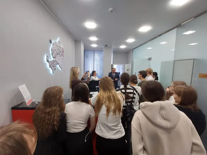 b931dec0-12c9-49ed-ab20-e01320c88d39